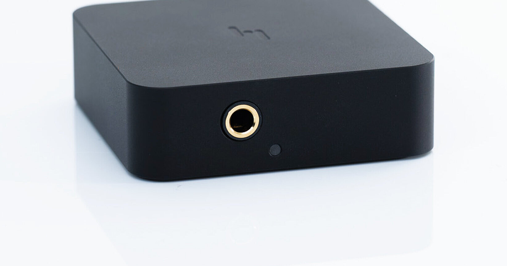 Binaural headphone amplifier and playback unit: playBasic